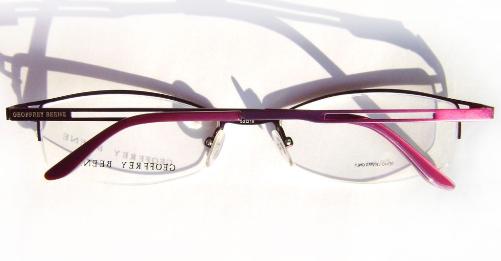 Модные полуободковые очки Geoffrey Beene Impeccable Plum